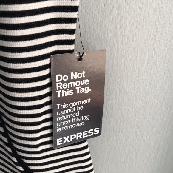 Dress - Picture 5 of 6